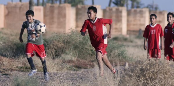 232899212-marrakech-marocain-match-de-football-joueur-de-foot