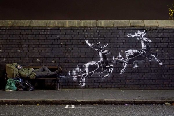 Banksy-devoile-sa-derniere-oeuvre-a-Birmingham (1)