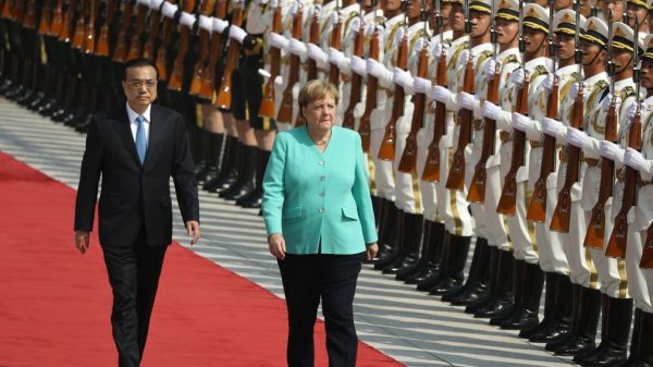 Merkel espère que la crise commerciale Chine — USA sera bientôt résolue (1)