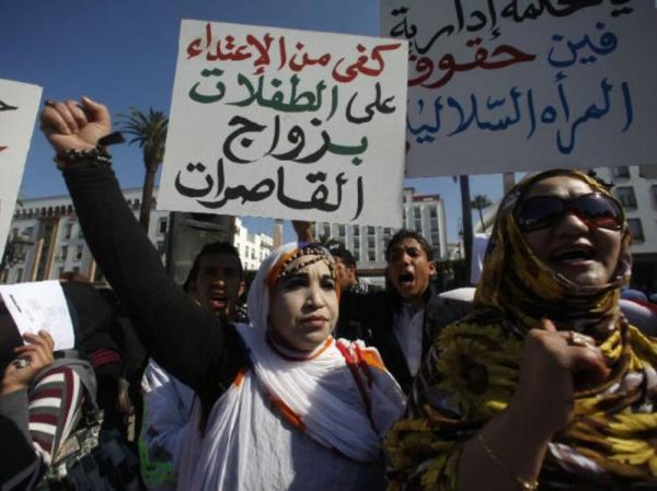 Moroccans-protesting-child-marriage (1)