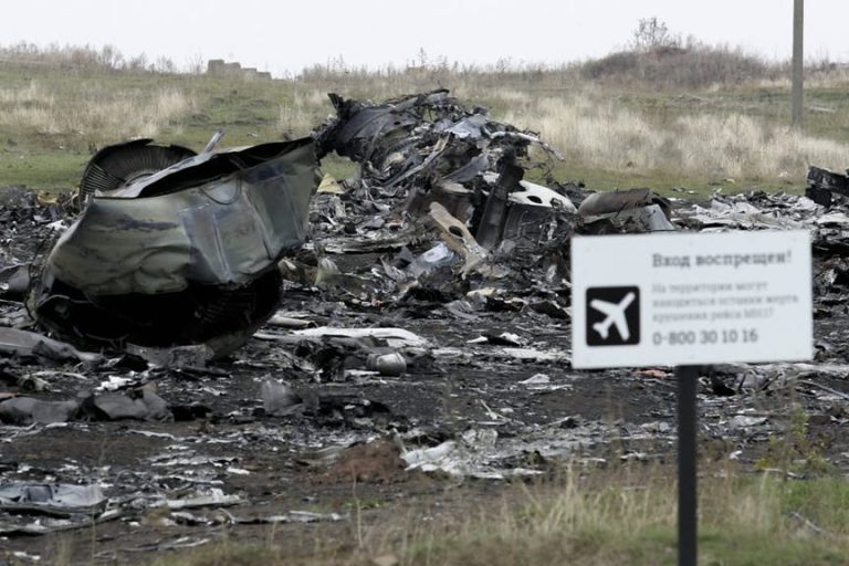 Moscou dément son implication dans la chute du MH17