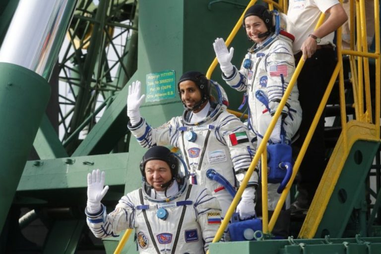 astronauts (2) (1)