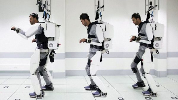 skynews-paralysed-man-walks-using-robotic_4794790