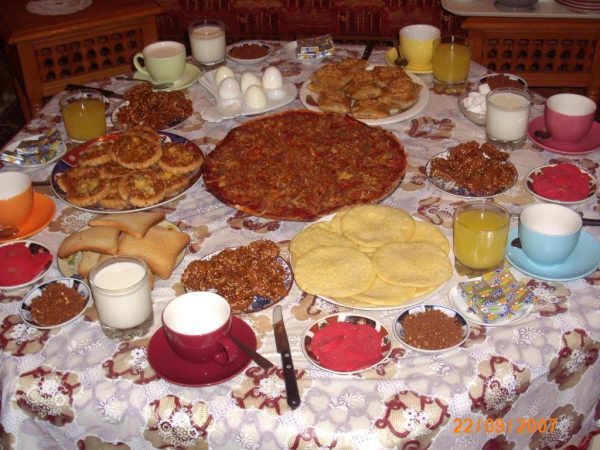 table ramadanesque