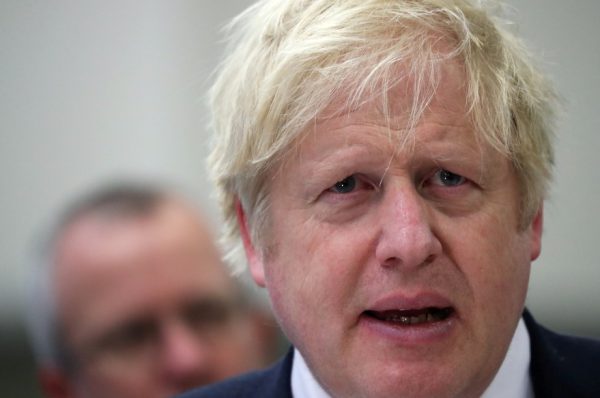 Coronavirus : Boris Johnson en soins intensifs