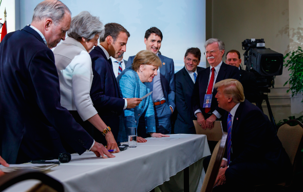 Donald Trump annonce vouloir reporter, élargir le G7 