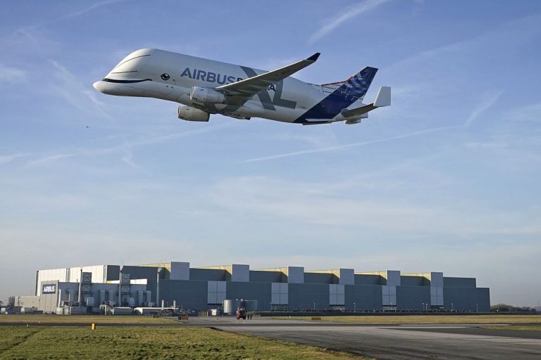 Airbus supprime 15.000 emplois