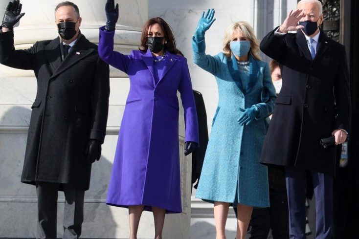 Joe Biden, sa femme Jill, Kamala Harris et son mari Douglas Emhoff sont arrivés au Capitole © AFP