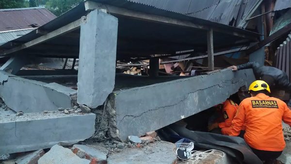Un séisme meurtrier frappe l’Indonésie