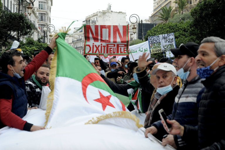 Algérie : le mouvement du Hirak persiste