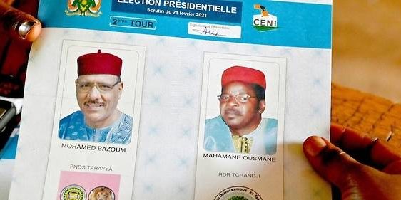 Les deux candidats : Mohamed Bazoum et son opposant Mahamane Ousmane © AFP