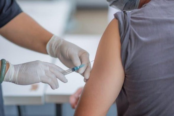 Plus de 4 millions de doses du vaccin anti-Covid-19 devraient arriver d'ici la fin du mois © DR