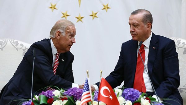 Le président turc Recep Tayyip Erdogan et son homologue américain Joe Biden, en 2016, avant l'élection de ce dernier © Kayhan Ozer/AP/SIPA