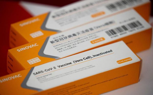 Des doses du vaccin développé par le laboratoire chinois Sinovac © Reuters