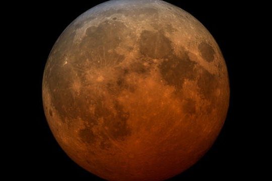 La Super Lune des Fleurs doit son nom au Printemps, saison des floraisons © Studio de visualisation scientifique de la NASA