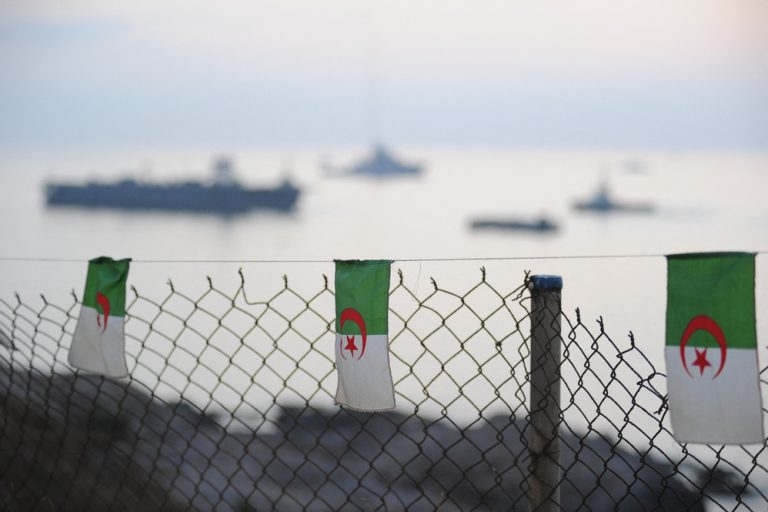 Depuis près d’un an, l’Algérie maintient ses frontières fermées afin de lutter contre la propagation de la Covid-19 sur son territoire © Mehdi Chebil/Hans Lucas