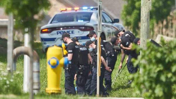 Les lieux de l'attaque ont été sécurisés par la police à London, à Ontario, le 7 juin 2021 © Geoff Robin, AP