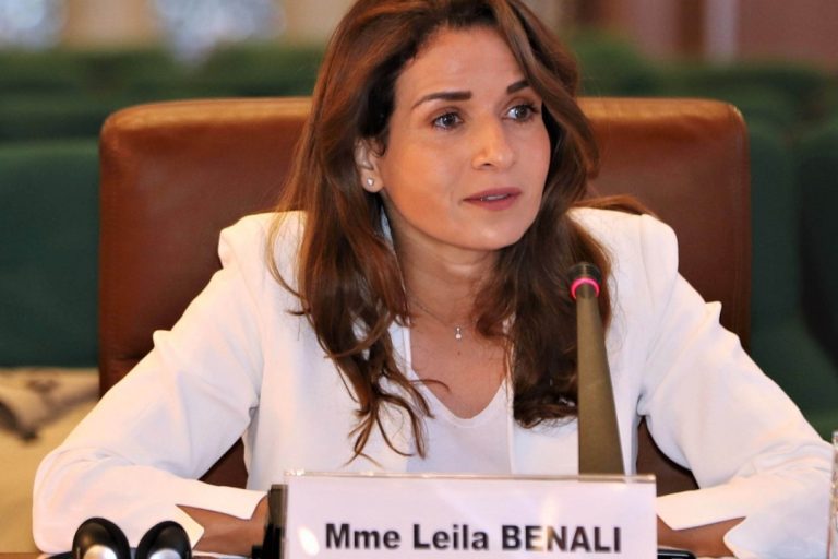 COP 26 : l'échange de la ministre Leila Benali avec son homologue britannique
