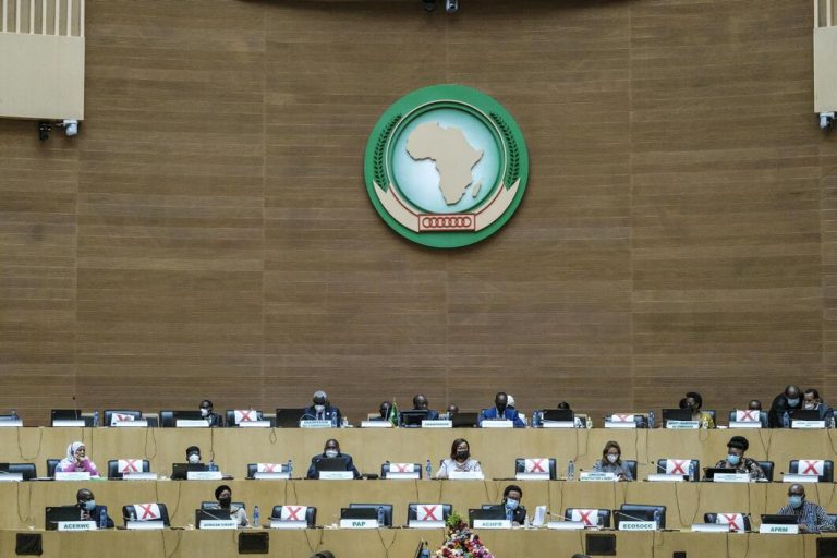 Union africaine : suspension des activités du Soudan après le coup d’État