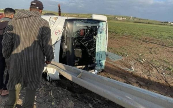 35 blessés dont deux grièvement dans le renversement d’un autocar à Settat © DR
