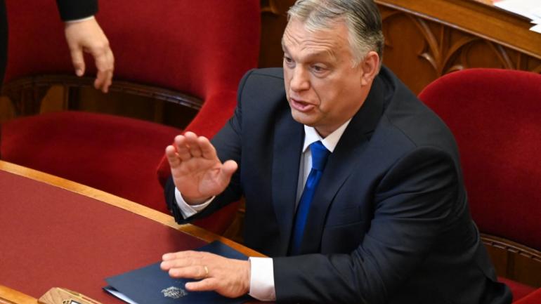 La Hongrie instaure l'état d'urgence en raison de la guerre en Ukraine