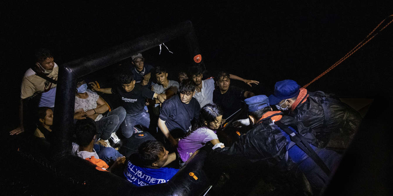 Migrants abandonnés en mer, l’Agence européenne de gardes-frontières complice ?