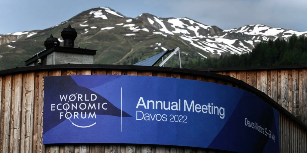 Davos : les défaillances d’entreprises repartent à la hausse