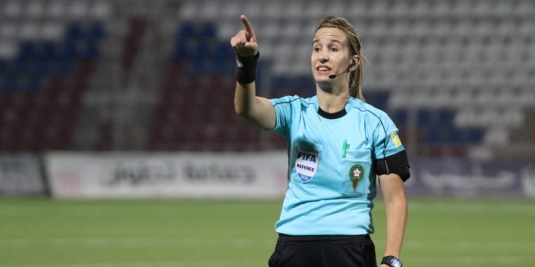 Une femme au sifflet d’une finale de Coupe du Trône, une grande première au Maroc