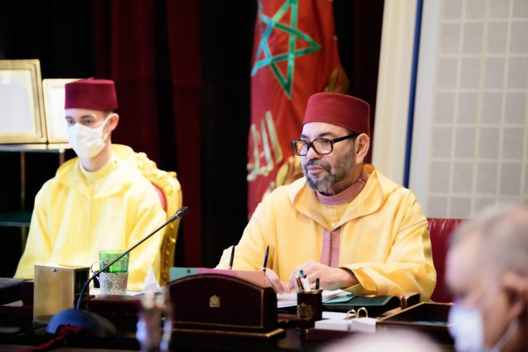 le Roi Mohammed VI préside un Conseil des ministres