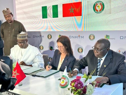 La cérémonie de signature d’un mémorandum d’entente relatif au Gazoduc Nigeria-Maroc a eu lieu le 15 septembre à Rabat