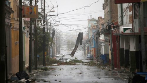 Ouragan Ian : panne d'électricité généralisée à Cuba, état d'urgence en Floride